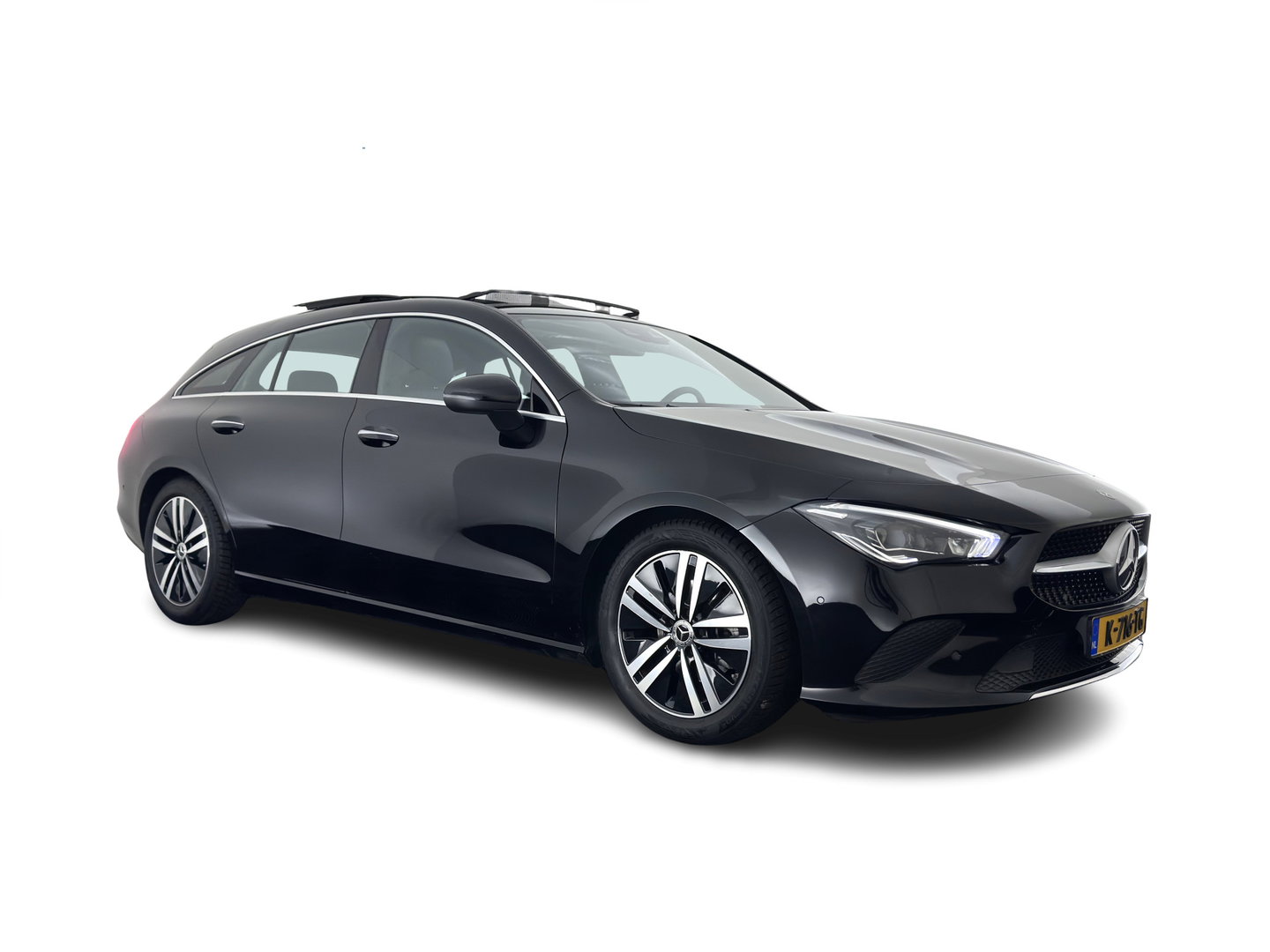 Mercedes-Benz CLA-Klasse Shooting Brake 180 Business Solution Luxury (INCL.BTW) Aut. *PANO | LEATHER | MULTIBEAM-LED | MEMORY-PACK | WIDESCREEN-COCKPIT | AMBIENT-LIGHT | HEATED-COMFORTSEATS | CAMERA | NAVI-FULLMAP | DAB+ | PRIVACY-GLASS | ECC | PDC | CRUISE |