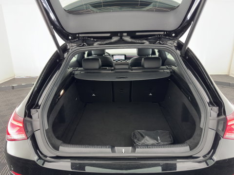 Mercedes-Benz CLA-Klasse Shooting Brake 180 Business Solution Luxury (INCL.BTW) Aut. *PANO | LEATHER | MULTIBEAM-LED | MEMORY-PACK | WIDESCREEN-COCKPIT | AMBIENT-LIGHT | HEATED-COMFORTSEATS | CAMERA | NAVI-FULLMAP | DAB+ | PRIVACY-GLASS | ECC | PDC | CRUISE |