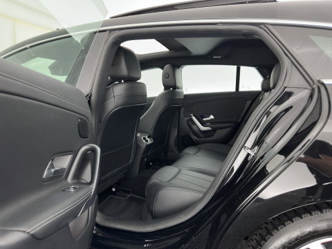Mercedes-Benz CLA-Klasse Shooting Brake 180 Business Solution Luxury (INCL.BTW) Aut. *PANO | LEATHER | MULTIBEAM-LED | MEMORY-PACK | WIDESCREEN-COCKPIT | AMBIENT-LIGHT | HEATED-COMFORTSEATS | CAMERA | NAVI-FULLMAP | DAB+ | PRIVACY-GLASS | ECC | PDC | CRUISE |