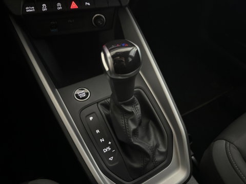 Audi A1 SPORTBACK 40 TFSI S Line Stoelverwarming|Carplay|ACC|Lane Assist