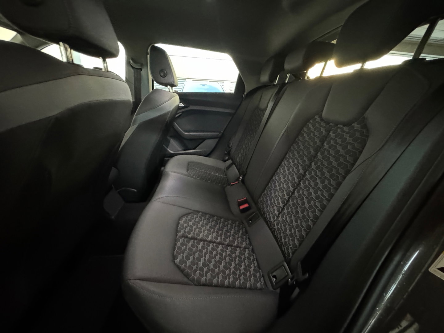Audi A1 SPORTBACK 40 TFSI S Line Stoelverwarming|Carplay|ACC|Lane Assist