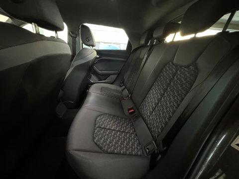 Audi A1 SPORTBACK 40 TFSI S Line Stoelverwarming|Carplay|ACC|Lane Assist