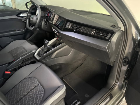 Audi A1 SPORTBACK 40 TFSI S Line Stoelverwarming|Carplay|ACC|Lane Assist