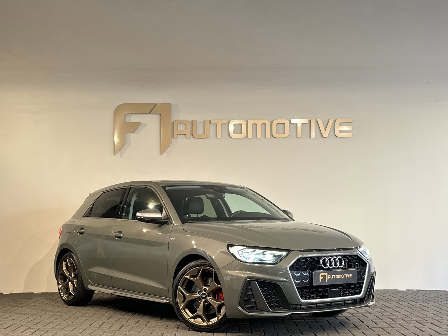 Audi A1 SPORTBACK 40 TFSI S Line Stoelverwarming|Carplay|ACC|Lane Assist