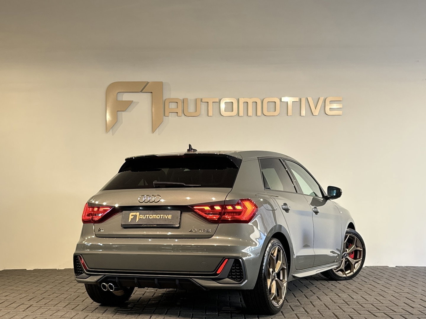 Audi A1 SPORTBACK 40 TFSI S Line Stoelverwarming|Carplay|ACC|Lane Assist