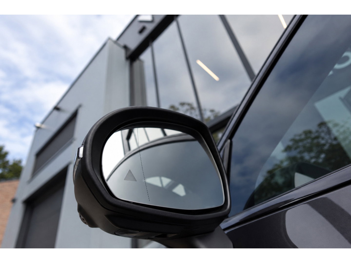 Mercedes-Benz GLC GLC 300e 4MATIC AMG Line PANO 360CAM BURMESTER