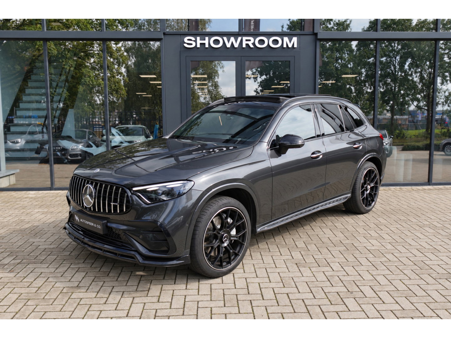 Mercedes-Benz GLC GLC 300e 4MATIC AMG Line PANO 360CAM BURMESTER