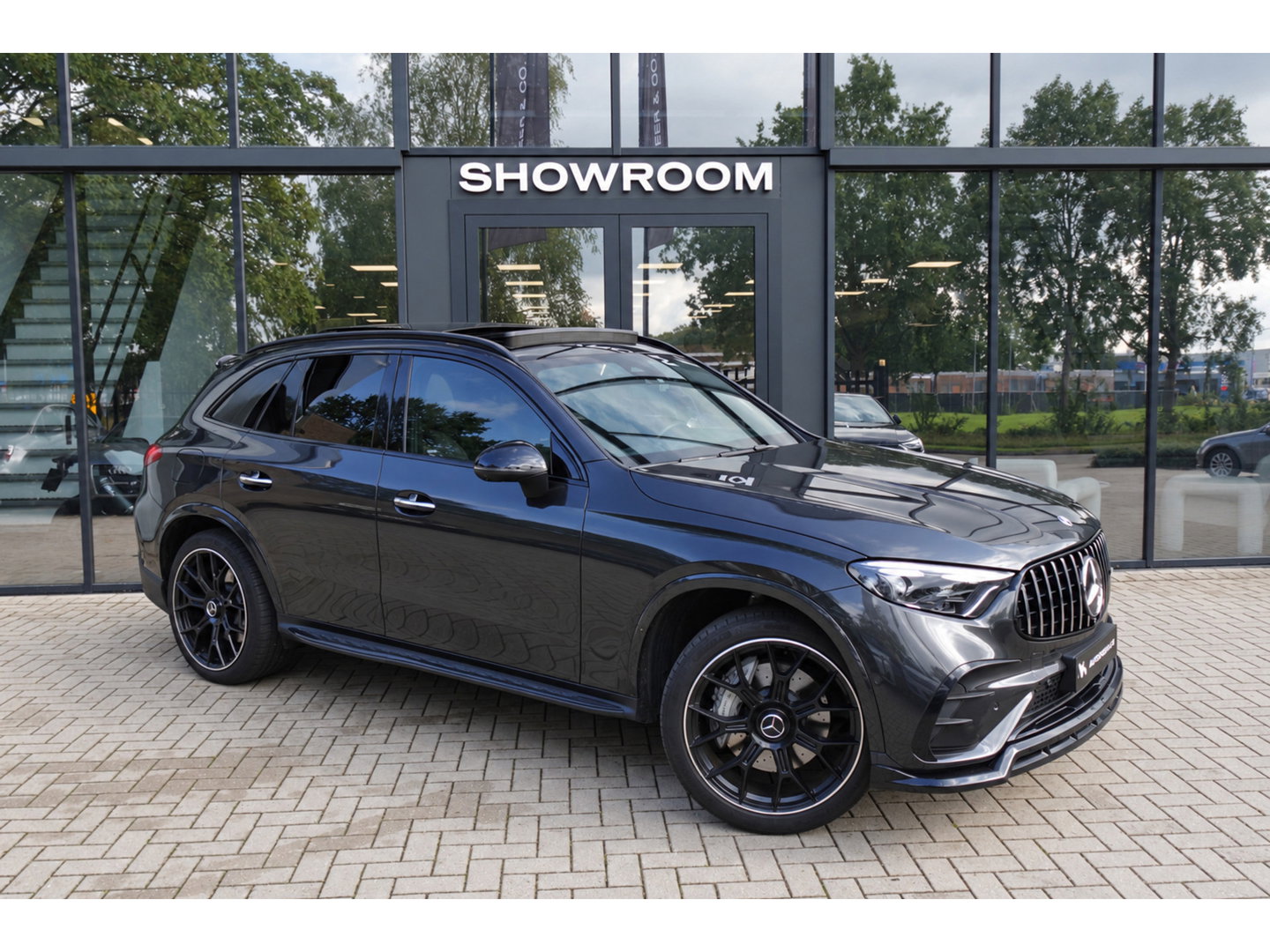 Mercedes-Benz GLC GLC 300e 4MATIC AMG Line PANO 360CAM BURMESTER