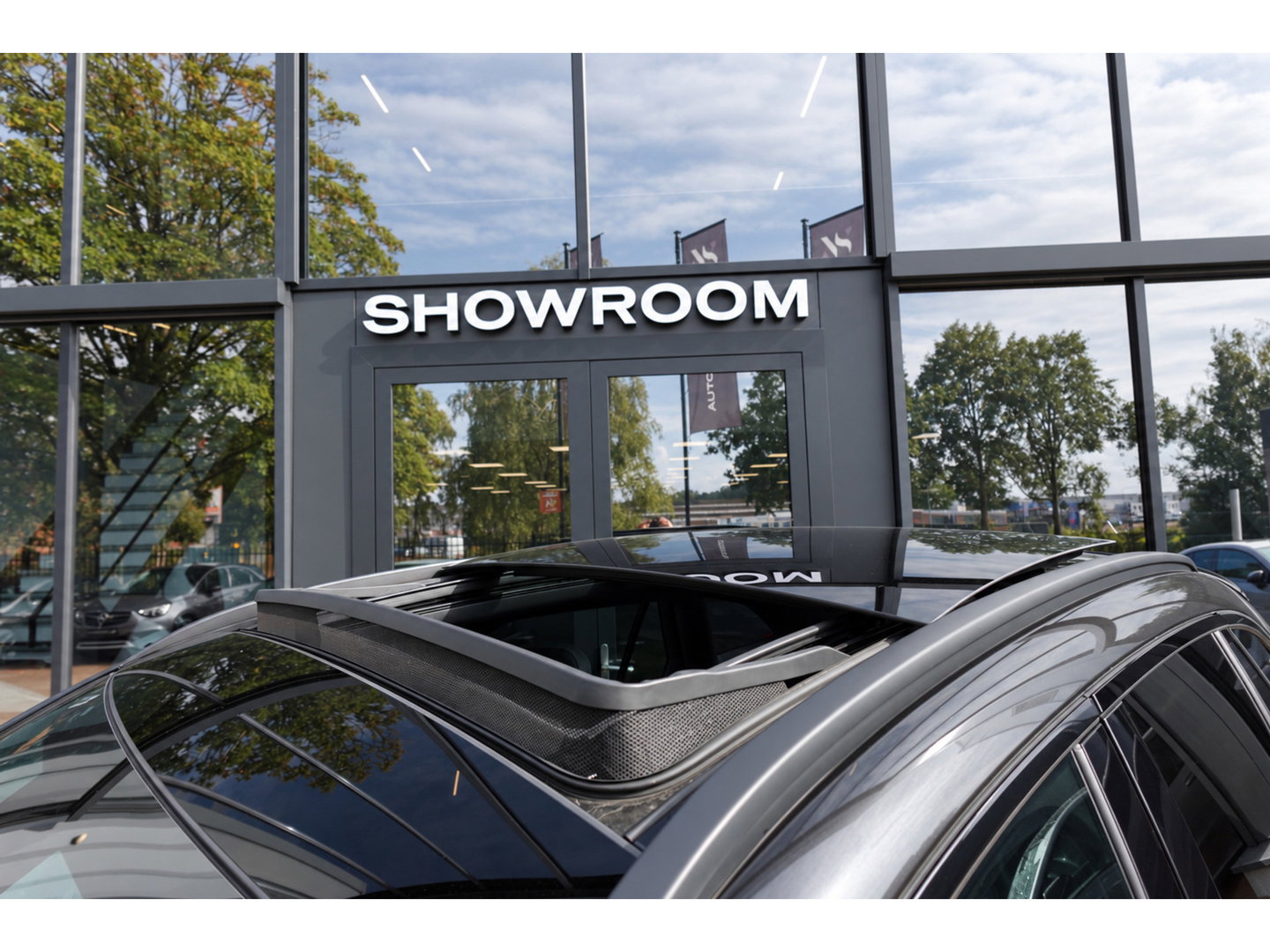 Mercedes-Benz GLC GLC 300e 4MATIC AMG Line PANO 360CAM BURMESTER