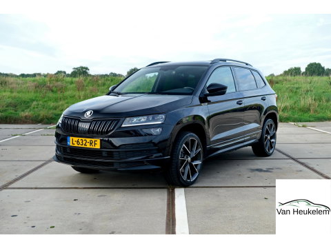 Škoda Karoq 1.5 TSI ACT Sportline | PANO | TREKHAAK | APPLE CAR PLAY | 19" VELGEN