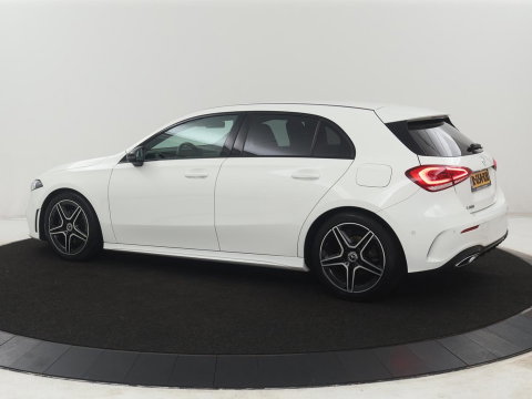 Mercedes-Benz A-Klasse 180 Business Solution AMG | Apple Carplay | LED | Navigatie | Stoelverwarming |