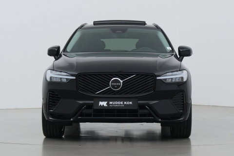 Volvo XC60 T8 Ultra Dark | Luchtvering | Harman/Kardon | Panoramadak | 360° Camera | Head-Up | Stoel+Stuurverwarming | ACC