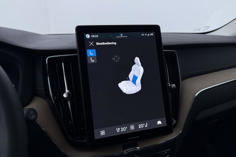 Volvo XC60 T8 Ultra Dark | Luchtvering | Harman/Kardon | Panoramadak | 360° Camera | Head-Up | Stoel+Stuurverwarming | ACC