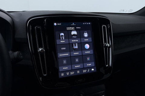 Volvo EX40 Single Motor Extended Range Plus 82 kWh | Harman/Kardon | 360° Camera | BLIS | Stoel+Stuurverwarming | ACC