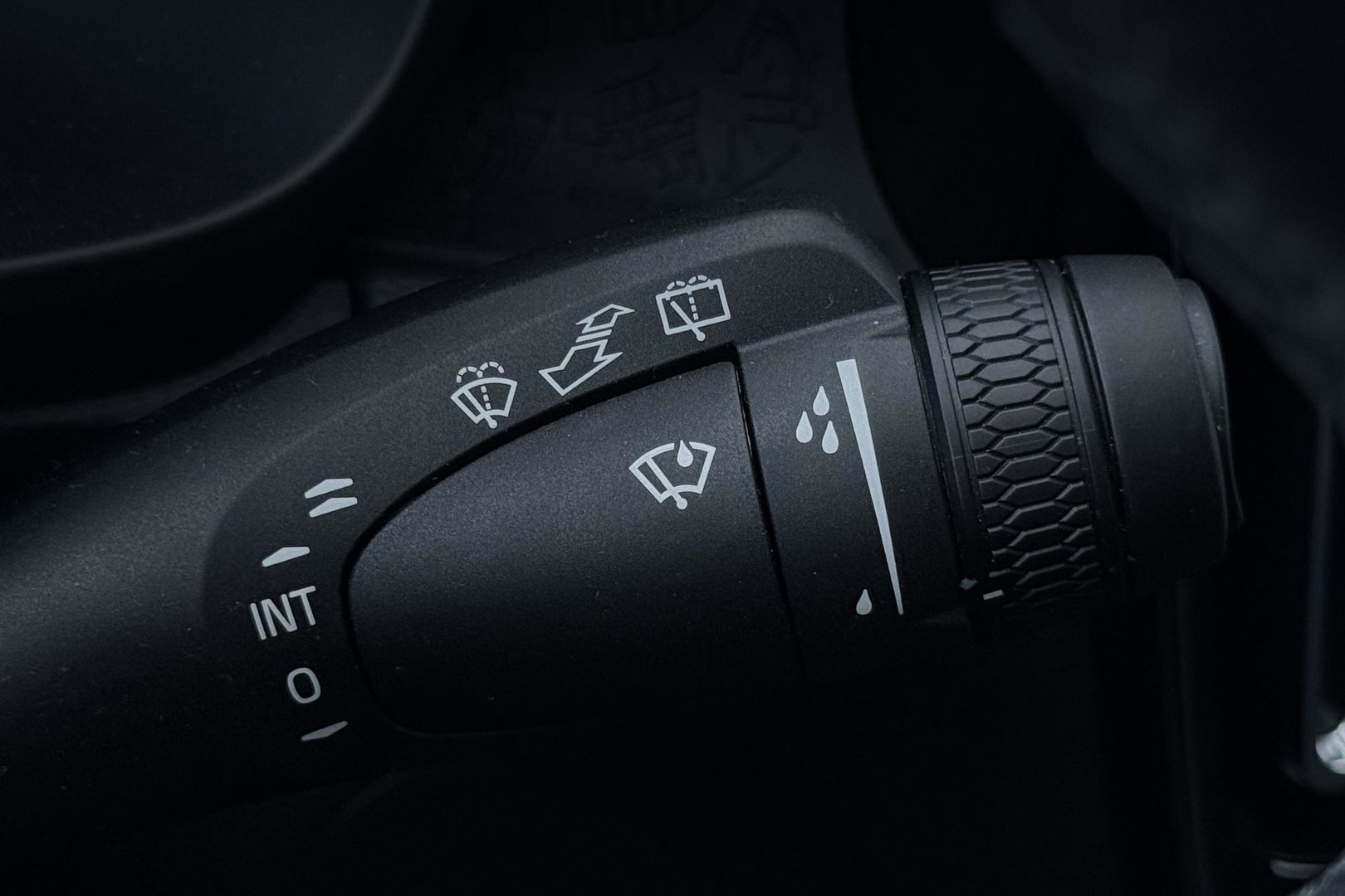 Volvo EX40 Single Motor Extended Range Plus 82 kWh | Harman/Kardon | 360° Camera | BLIS | Stoel+Stuurverwarming | ACC