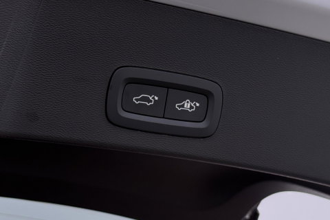Volvo EX40 Single Motor Extended Range Plus 82 kWh | Harman/Kardon | 360° Camera | BLIS | Stoel+Stuurverwarming | ACC
