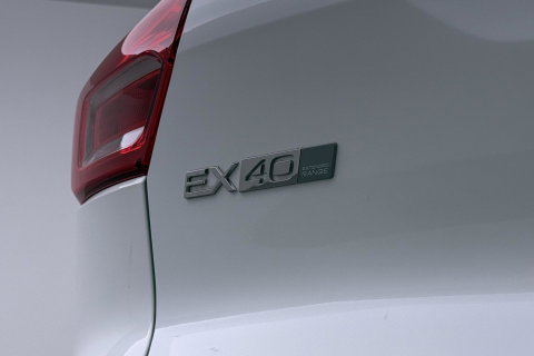 Volvo EX40 Single Motor Extended Range Plus 82 kWh | Harman/Kardon | 360° Camera | BLIS | Stoel+Stuurverwarming | ACC