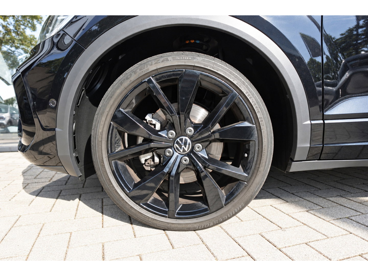 Volkswagen T-Roc 1.5 TSI R-Line PANO KEYLESS CAM