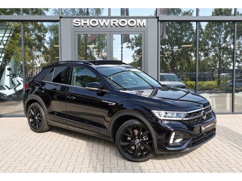 Volkswagen T-Roc 1.5 TSI R-Line PANO KEYLESS CAM