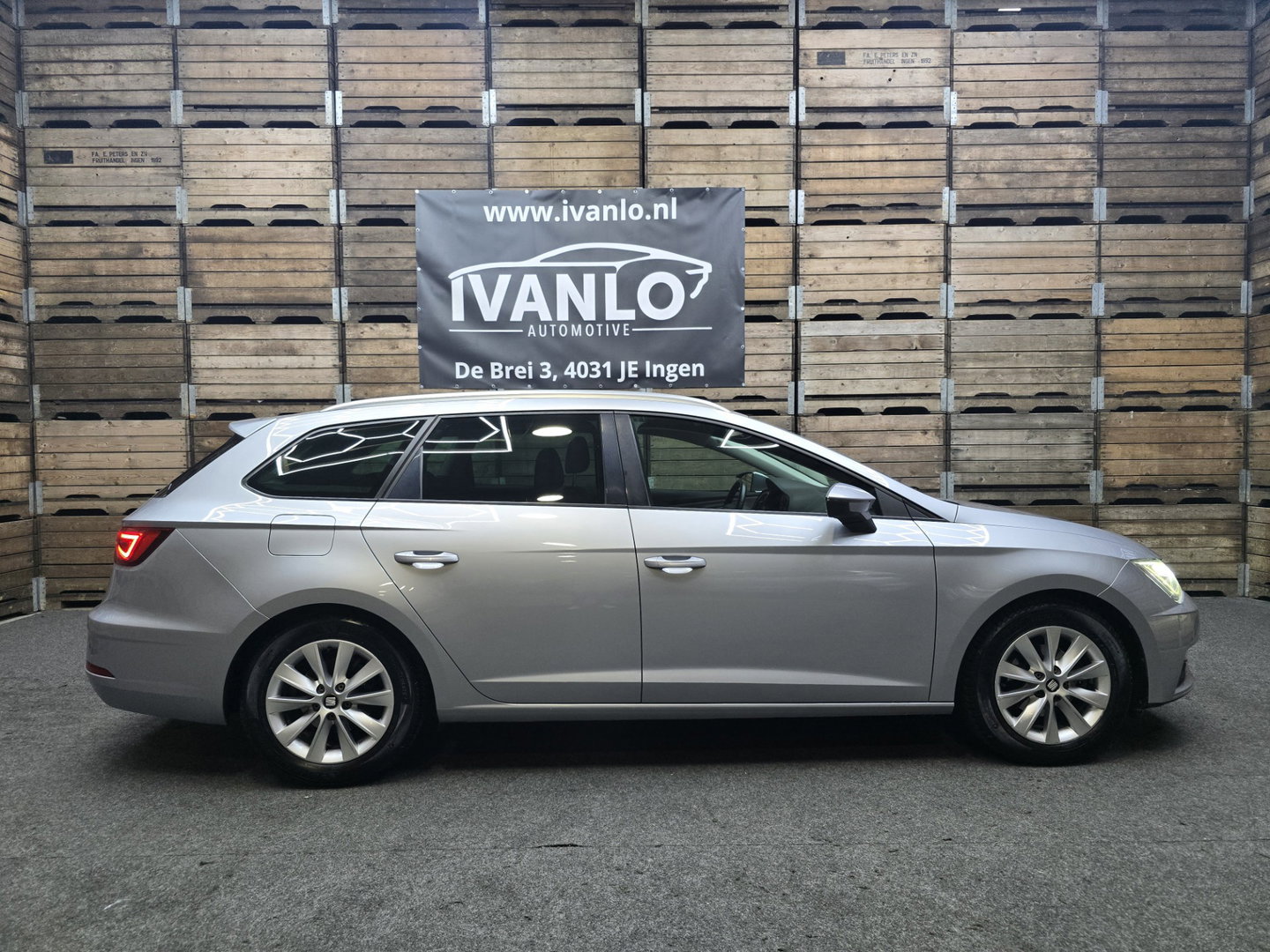 SEAT Leon ST 1.0 EcoTSI Style Business Intense Navi FullLed Keyless Trekhaak LM
