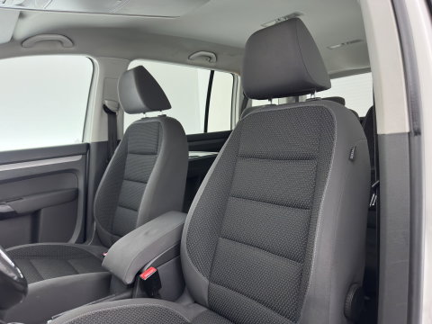 Volkswagen Touran 1.4 TSI Comfortline EcoFuel *XENON | NAVI-FULLMAP | COMFORT-SEATS | AIRCO | CRUISE | PRIVACY-GLASS | TOWBAR*