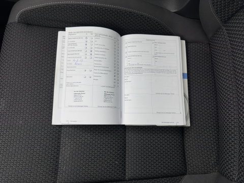 Volkswagen Touran 1.4 TSI Comfortline EcoFuel *XENON | NAVI-FULLMAP | COMFORT-SEATS | AIRCO | CRUISE | PRIVACY-GLASS | TOWBAR*