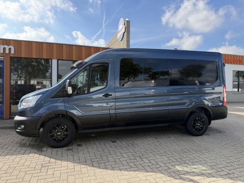 Ford Transit 350 2.0 TDCI 170pk L3H2 DC 5 persoons Trend / vaste prijs rijklaar € 25.950 ex btw / euro 6 / bpm vrij / lease vanaf € 424 / raptor grille / blauw metallic / trekhaak 2500 kg