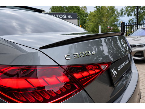 Mercedes-Benz C-Klasse 300 e AMG MEMORY HUD PANO VOL'