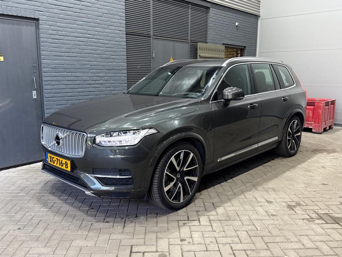 Volvo XC90 T8 Twin Engine Inscription | Bowers&Wilkins | Luchtvering | Panoramadak | Massage+Ventilatie | Head-Up | Trekhaak | 21 Inch