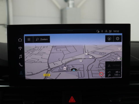 Audi A4 Avant 35 TFSI S edition Competition | S-Line | Stoelverwarming | LED | Camera | Navigatie |
