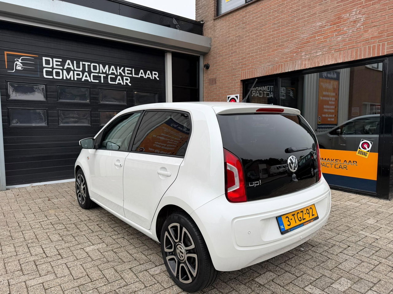 Volkswagen up!