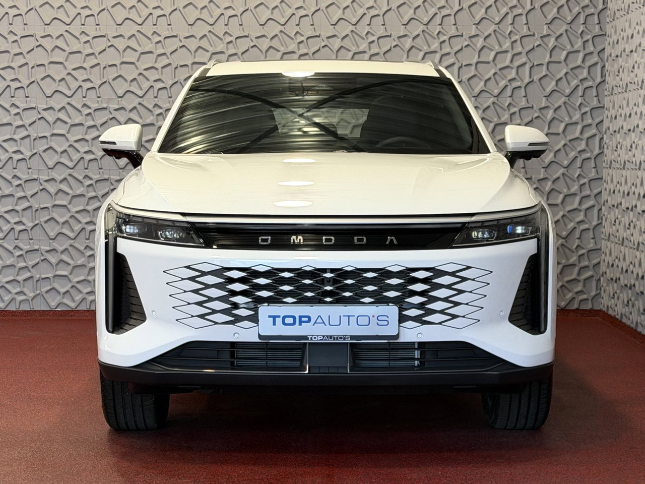 Omoda 9