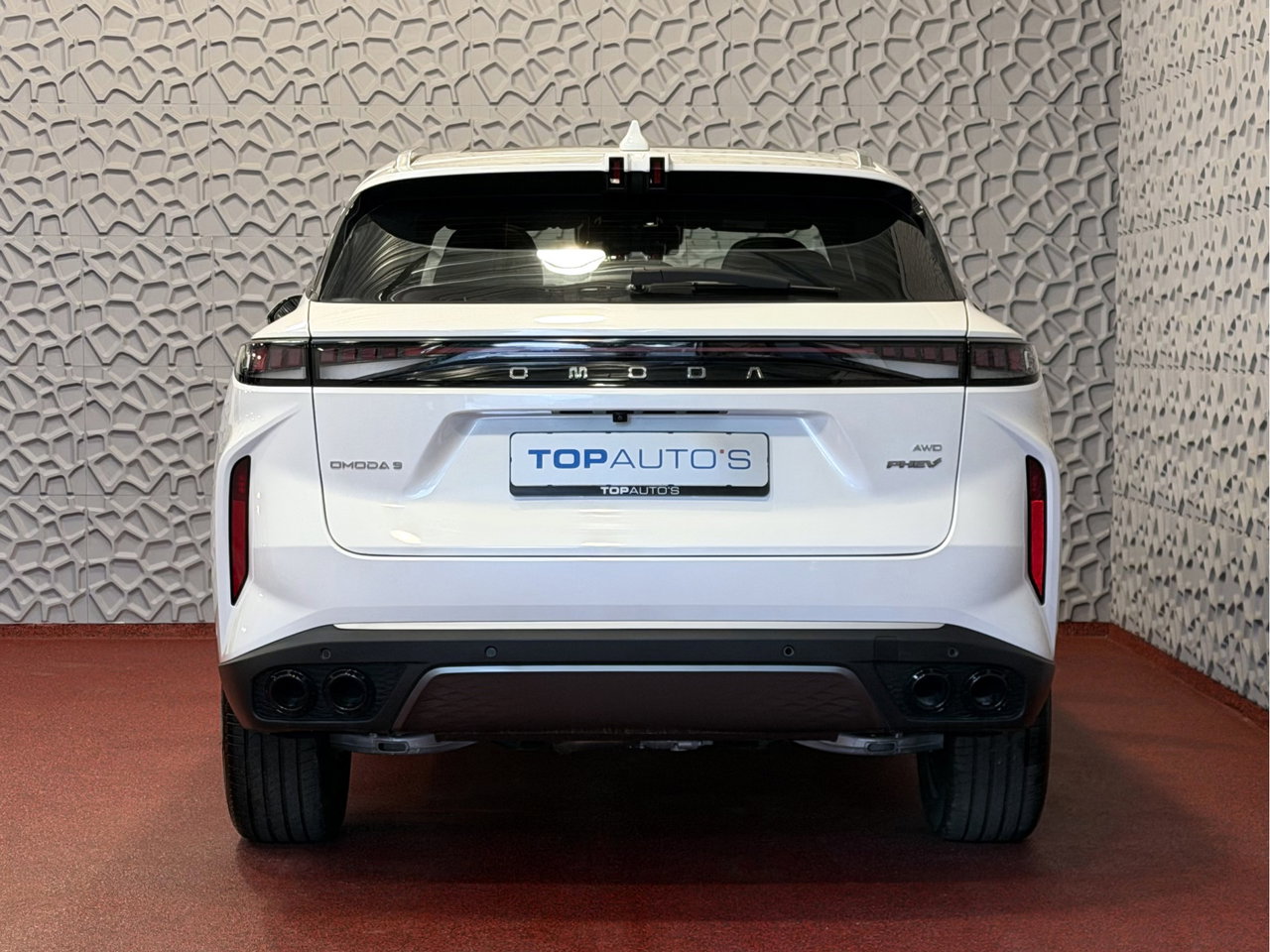 Omoda 9