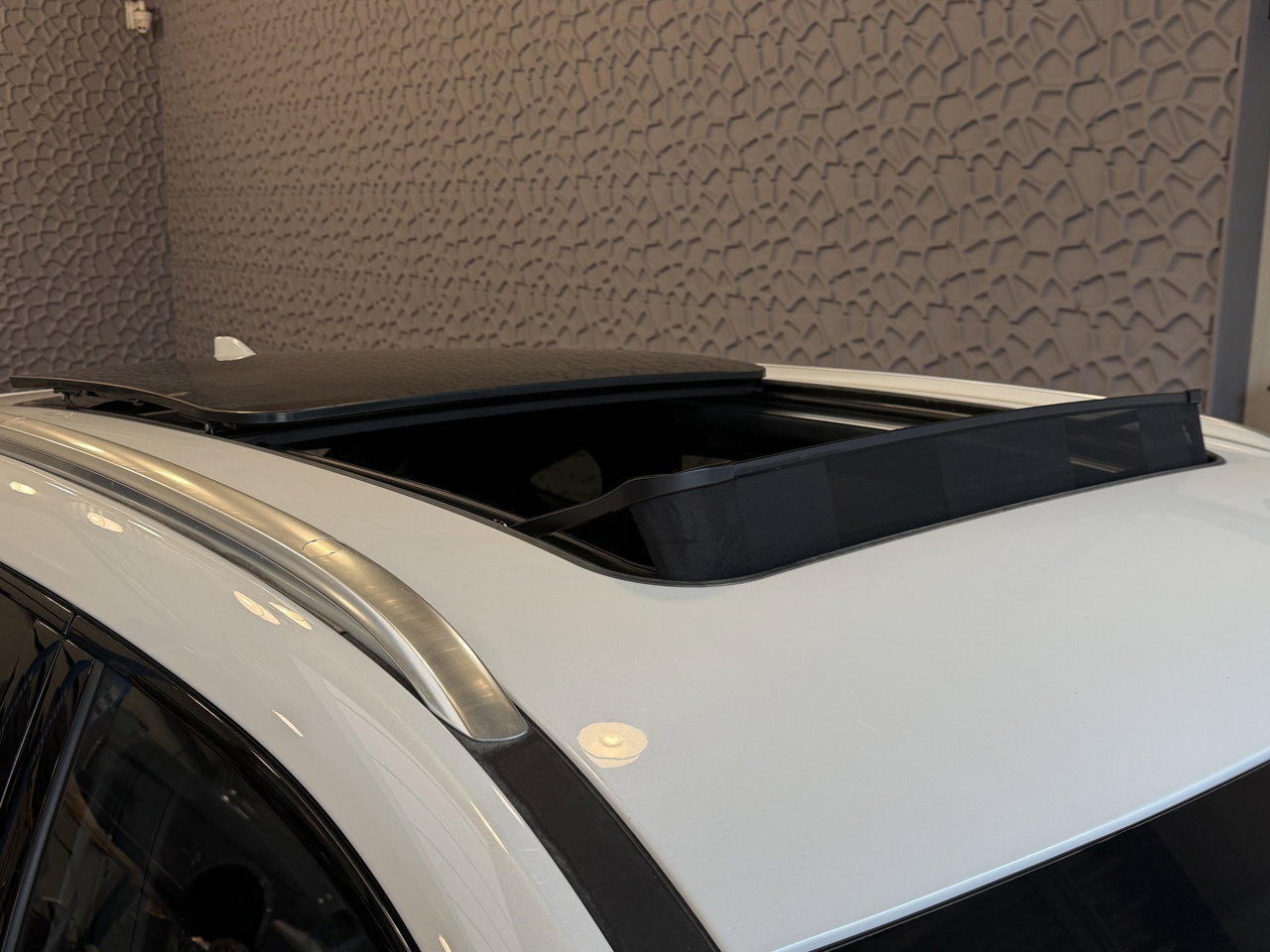 Omoda 9