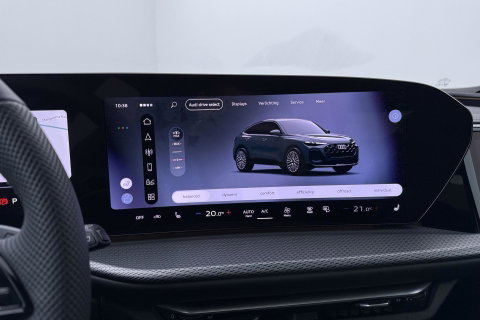 Audi Q5 Sportback S edition Competition Quattro | Passenger Display | B&O | Luchtvering | Panoramadak | Trekhaak | 360° Camera | 21 Inch | ACC
