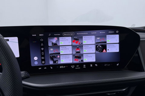 Audi Q5 Sportback S edition Competition Quattro | Passenger Display | B&O | Luchtvering | Panoramadak | Trekhaak | 360° Camera | 21 Inch | ACC