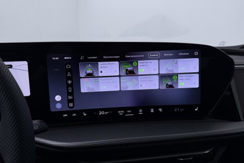 Audi Q5 Sportback S edition Competition Quattro | Passenger Display | B&O | Luchtvering | Panoramadak | Trekhaak | 360° Camera | 21 Inch | ACC