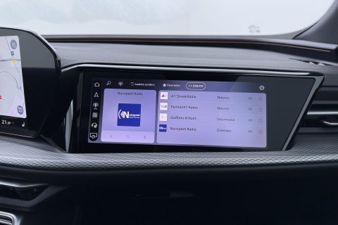 Audi Q5 Sportback S edition Competition Quattro | Passenger Display | B&O | Luchtvering | Panoramadak | Trekhaak | 360° Camera | 21 Inch | ACC