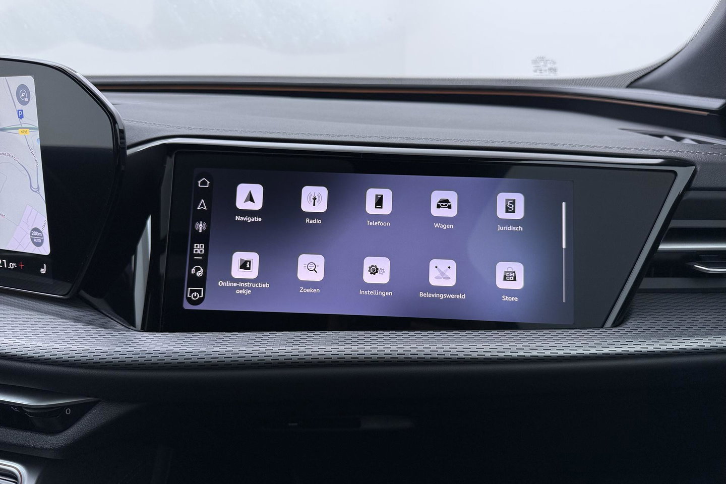 Audi Q5 Sportback S edition Competition Quattro | Passenger Display | B&O | Luchtvering | Panoramadak | Trekhaak | 360° Camera | 21 Inch | ACC