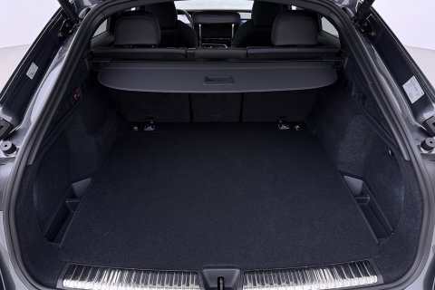 Audi Q5 Sportback S edition Competition Quattro | Passenger Display | B&O | Luchtvering | Panoramadak | Trekhaak | 360° Camera | 21 Inch | ACC