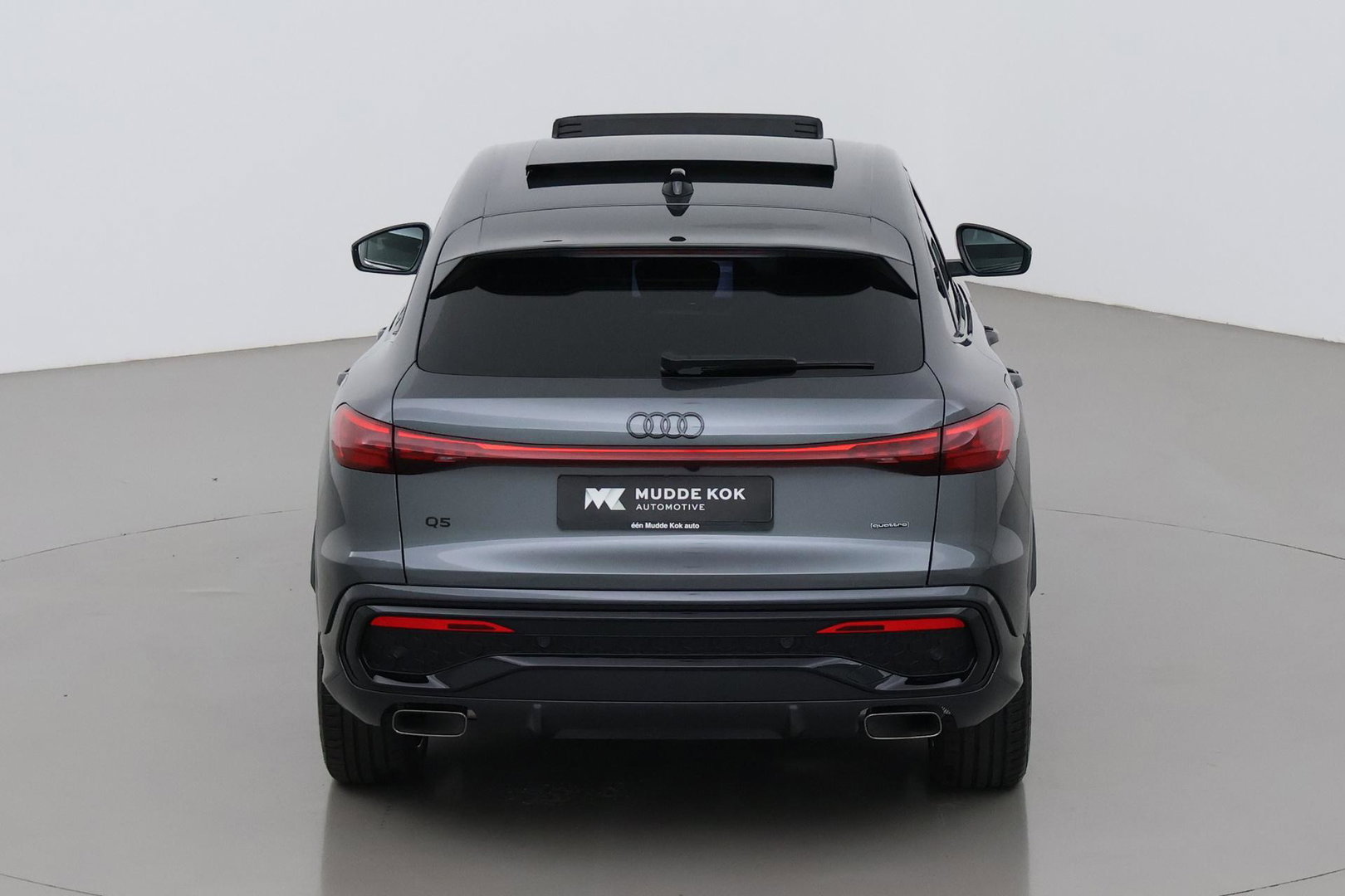 Audi Q5 Sportback S edition Competition Quattro | Passenger Display | B&O | Luchtvering | Panoramadak | Trekhaak | 360° Camera | 21 Inch | ACC