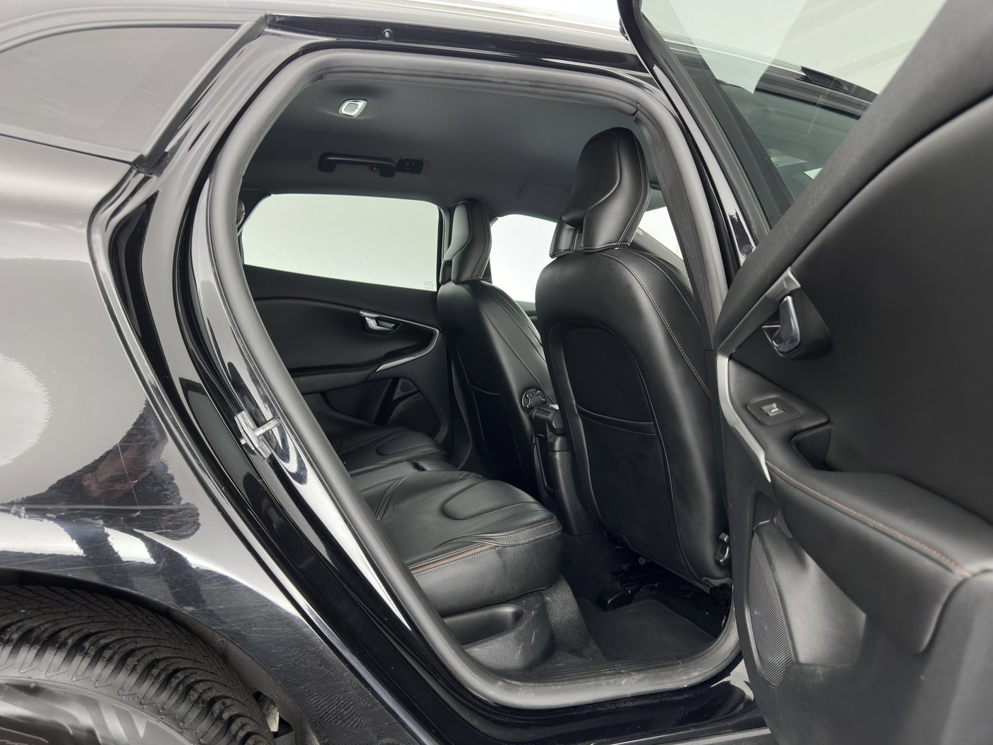 Volvo V40 Cross Country 2.0 D2 Momentum *NAVI-FULLMAP | COMFORT-SEATS | ECC | PDC | CRUISE | 16''ALU*