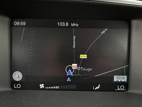 Volvo V40 Cross Country 2.0 D2 Momentum *NAVI-FULLMAP | COMFORT-SEATS | ECC | PDC | CRUISE | 16''ALU*