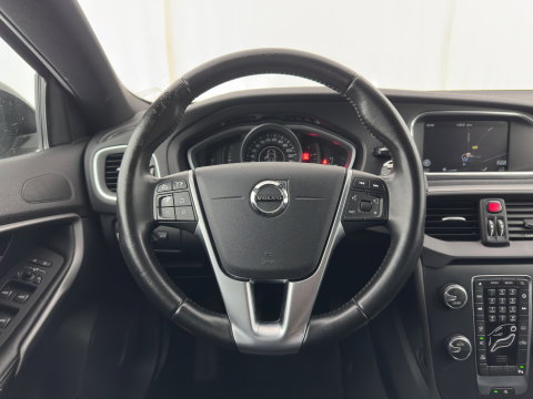 Volvo V40 Cross Country 2.0 D2 Momentum *NAVI-FULLMAP | COMFORT-SEATS | ECC | PDC | CRUISE | 16''ALU*