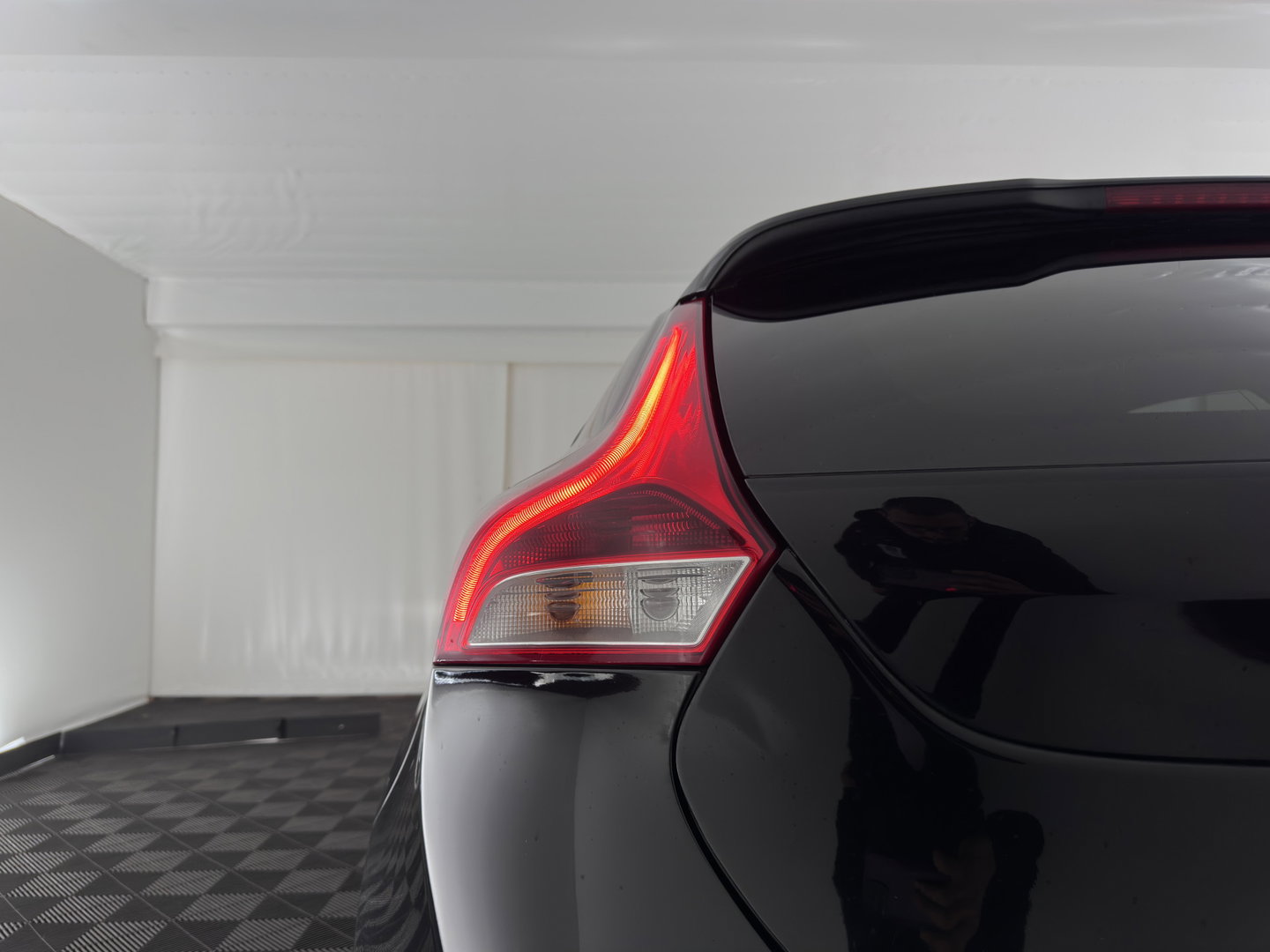 Volvo V40 Cross Country 2.0 D2 Momentum *NAVI-FULLMAP | COMFORT-SEATS | ECC | PDC | CRUISE | 16''ALU*