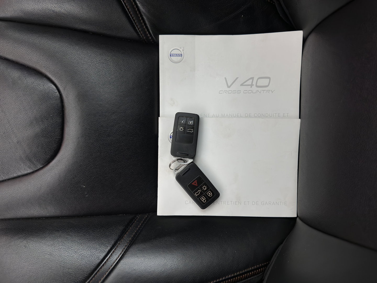 Volvo V40 Cross Country 2.0 D2 Momentum *NAVI-FULLMAP | COMFORT-SEATS | ECC | PDC | CRUISE | 16''ALU*