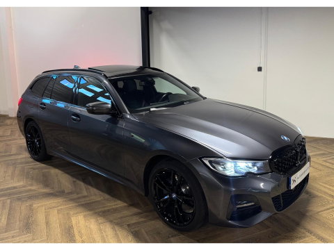 BMW 3 Serie Touring 320e xDrive M-pakket PANO KEYLESS CAM