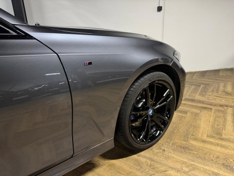 BMW 3 Serie Touring 320e xDrive M-pakket PANO KEYLESS CAM