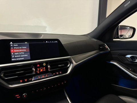 BMW 3 Serie Touring 320e xDrive M-pakket PANO KEYLESS CAM