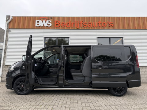 Fiat Talento 2.0 MultiJet automaat L2H1 SX DC 5 persoons / vaste prijs rijklaar € 19.950 ex btw / lease vanaf € 336 / zwart metallic / dubbele schuifdeur / trekhaak / airco / navi / camera !